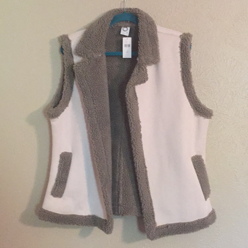 New Anthropologie vest warm and comfy